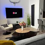 شقة Lux 3 Bedroom *