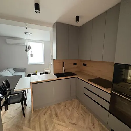 Lux 3 Bedroom *