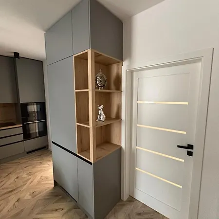 Apartment Lux 3 Bedroom Trencin