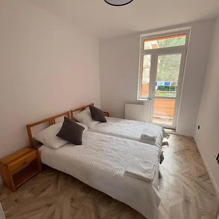 Lux 3 Bedroom Apartment