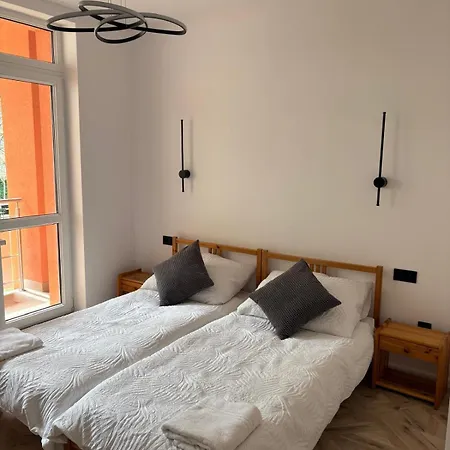 Lux 3 Bedroom