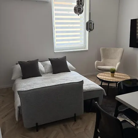 Lux 3 Bedroom Apartment