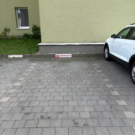 Apartment Lux 3 Bedroom Trencin