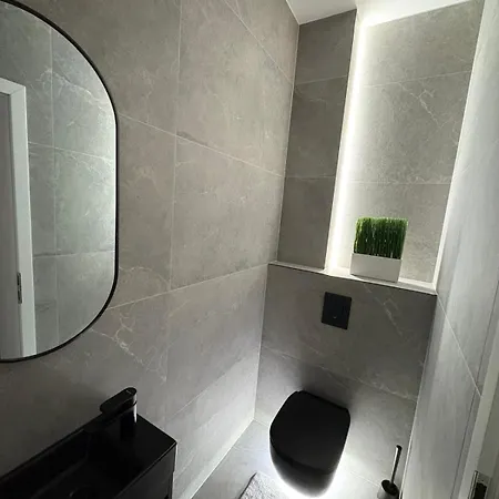 Apartment Lux 3 Bedroom Trencin