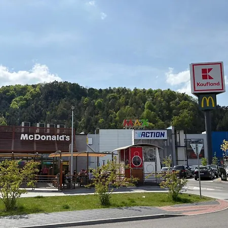 Lux 3 Bedroom Апартаменты