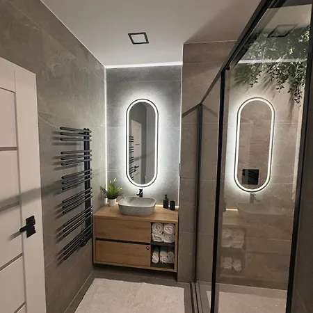 Lux 3 Bedroom Тренчин