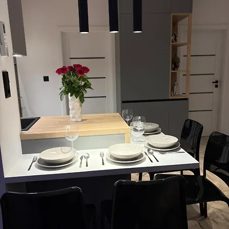 Lux 3 Bedroom Apartment