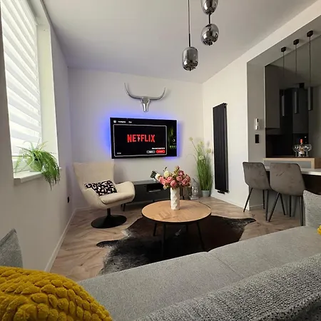Lux 3 Bedroom 公寓 *