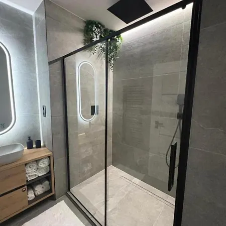 公寓 Lux 3 Bedroom *